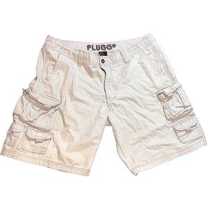 Men’s Plugg beige Cargo Shorts size 40